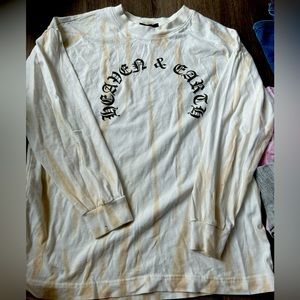 Forever 21, graphic white long sleeve with tan tie dye, Size XS
